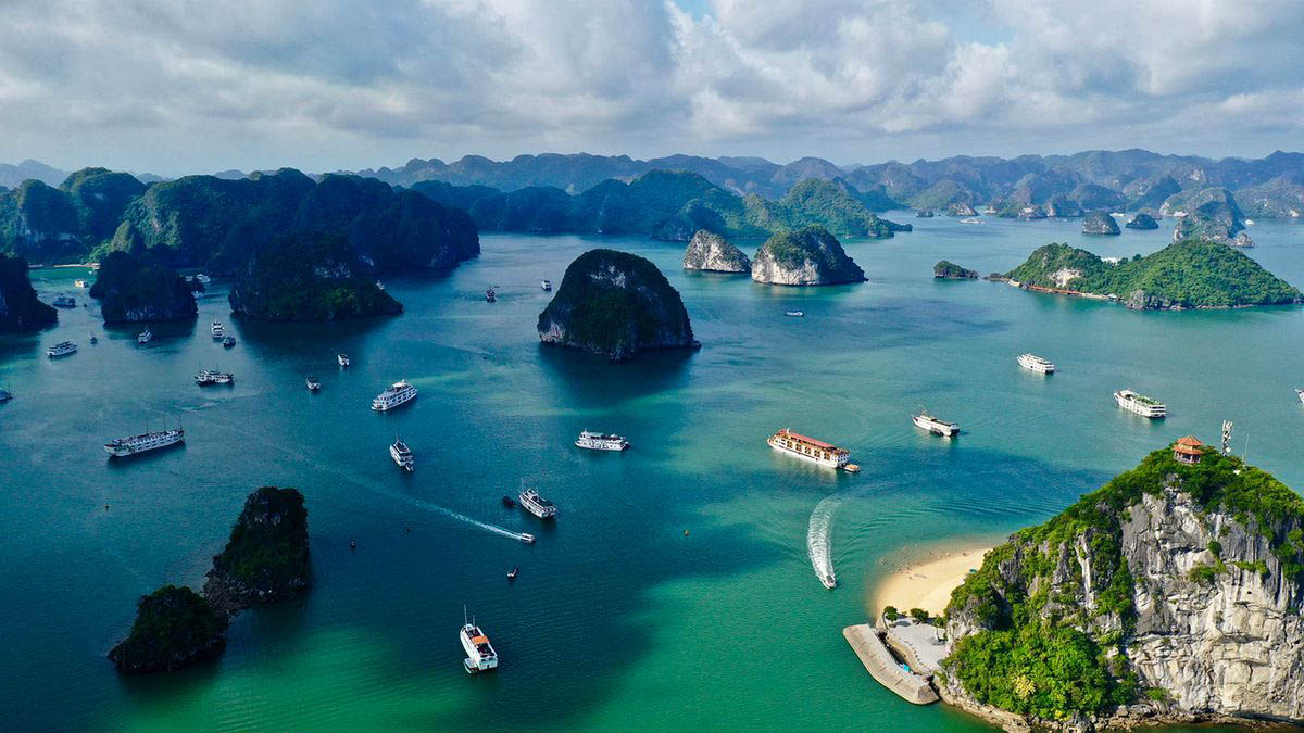 US travelers prefer Vietnam for USD benefit